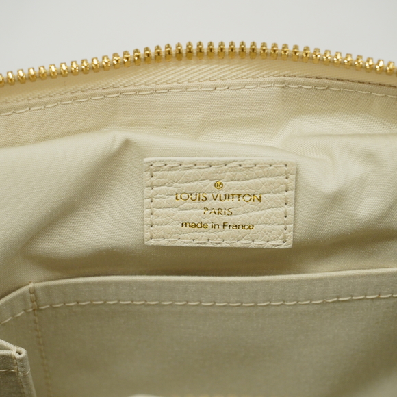 Auth Louis Vuitton Monogram Mini Rank Roisette Marina GM M95493 - Picture 5 of 9